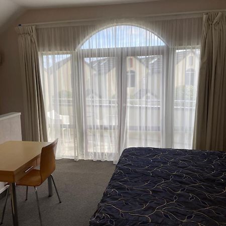 Bps Apartment 3 Таупо Екстериор снимка