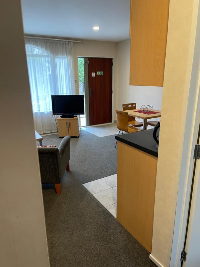 Bps Apartment 3 Таупо Екстериор снимка